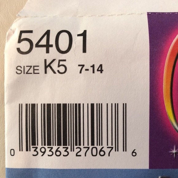 Simplicity 5401 uncut child’s and girls’ Poodle Skirts (7-14) - Picture 6 of 11